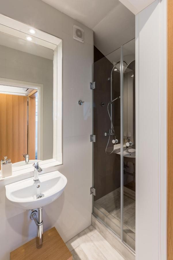 Tcz Wozna Aparthotel Poznań Eksteriør bilde