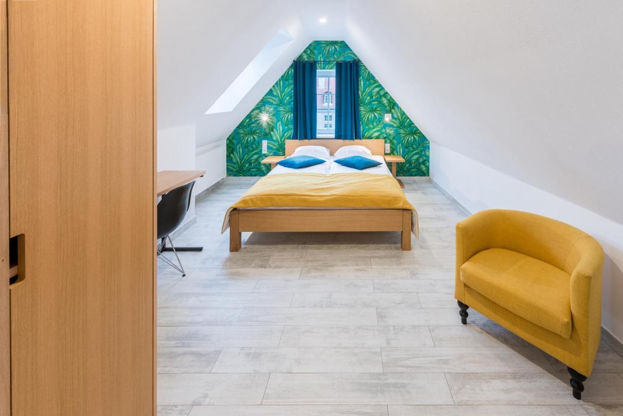 Tcz Wozna Aparthotel Poznań Eksteriør bilde