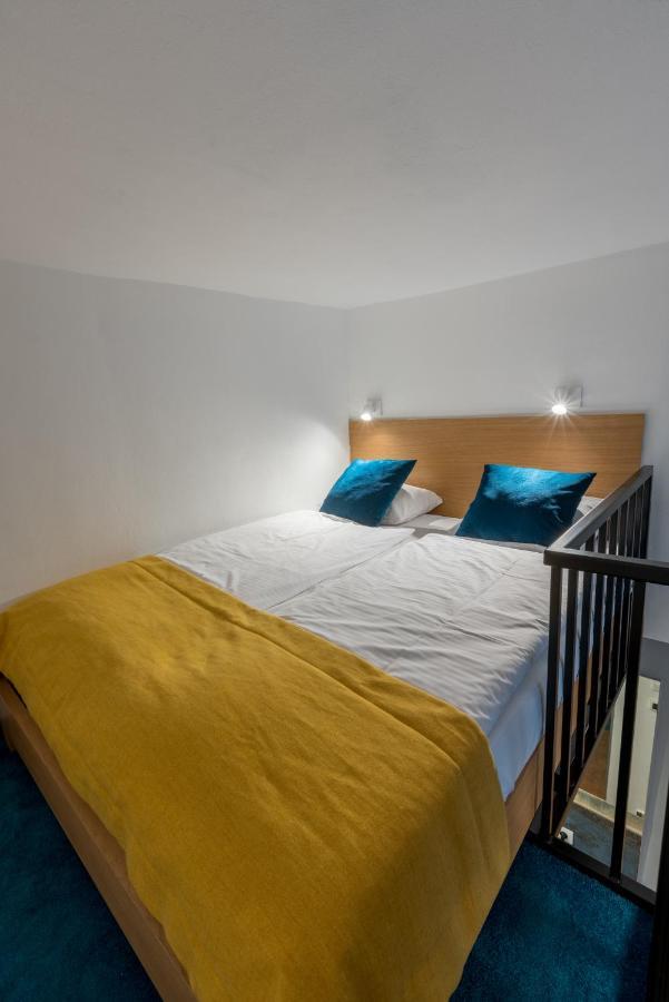Tcz Wozna Aparthotel Poznań Eksteriør bilde